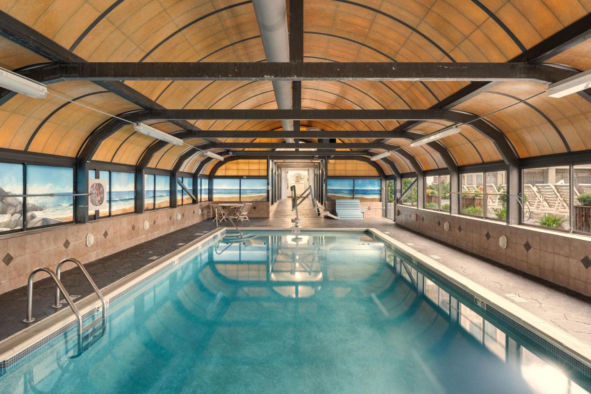 Club Wyndham Newport Onshore Екстер'єр фото